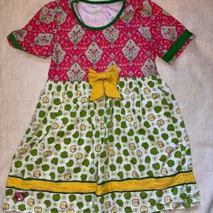 Girls' Pink & Green Apple-Print Dress with Yellow Bow Accent